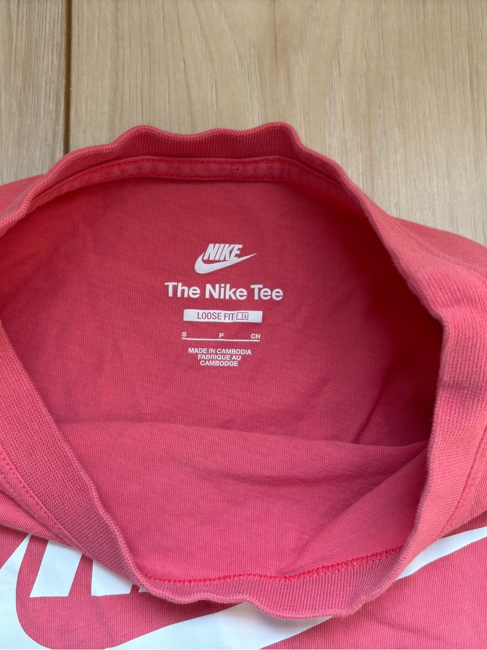 Nike Crop Tee Bundle Womens Small XS Pink Black Swoosh Logo Graphic Casual - Picture 4 of 8